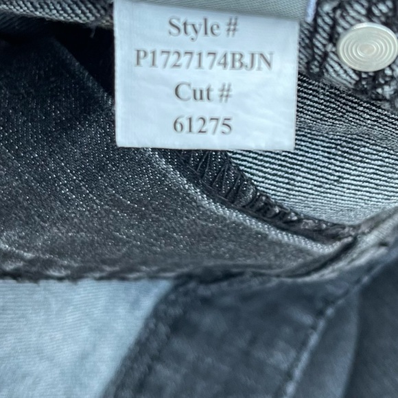 Avenue 22/24 average Gray Jeggings women’s casual - Picture 5 of 7